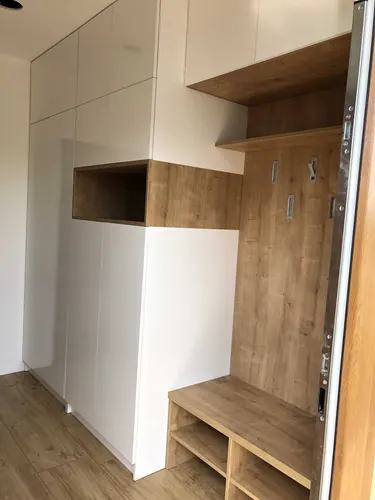 Nábytok do chodby na mieru, Košice a okolie
